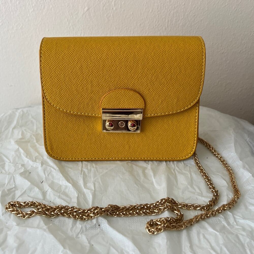 Amazon Small Evening Crossbody Chain Shoulder Clutch Purse Formal Bag - Yellow - Picture 2 of 10
